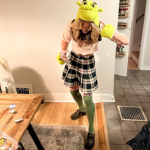 🫒 Vintage Plaid Kilt 🫒 - Picture 6 of 7